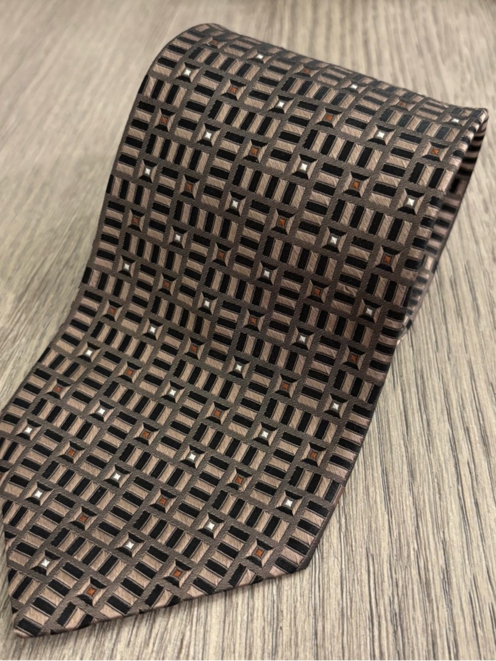 Bruno Piattelli Extra-Long Men’s Tie Geometric Black/Soft Gold  Silk 63” x 4”